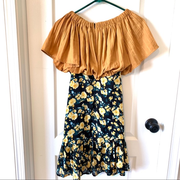 M&D Off/On the Shoulder Blouson Floral Dress—SZ. S - Picture 8 of 14